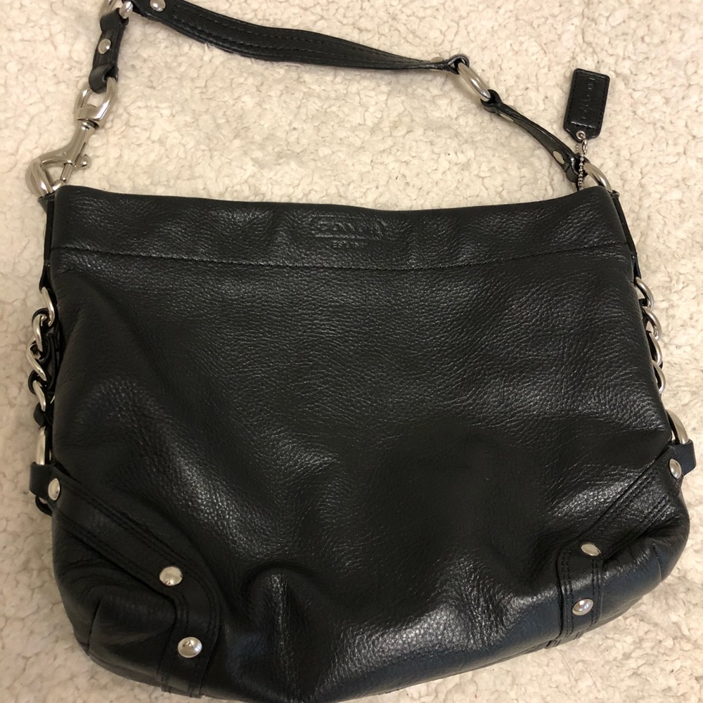 Coach leather shoulder bag